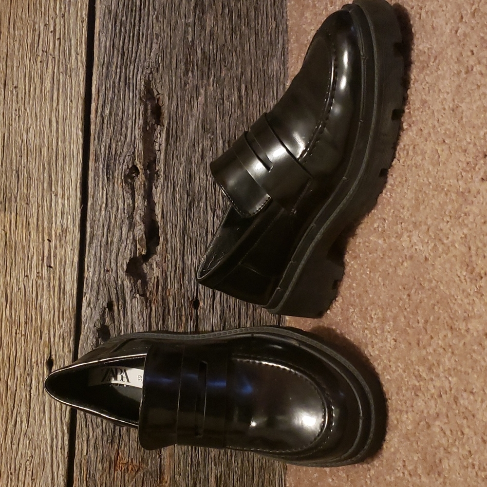 Zara lug sole loafers